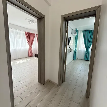 Holidays Breeze Vibes Mamaia Nord דירה Năvodari